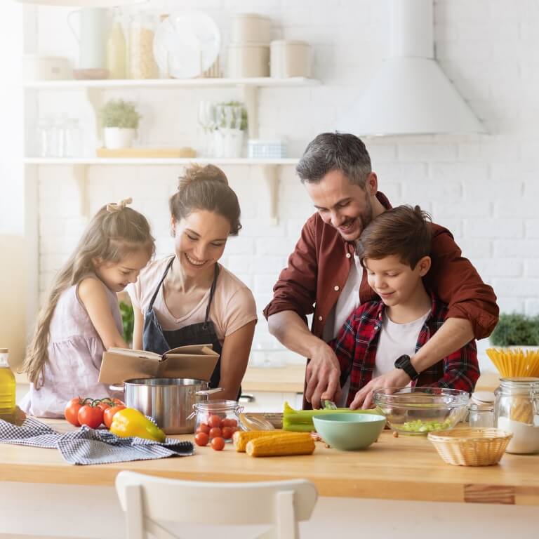 happy-family-in-kitchen